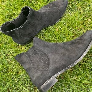 Rebecca Minkoff booties size 6